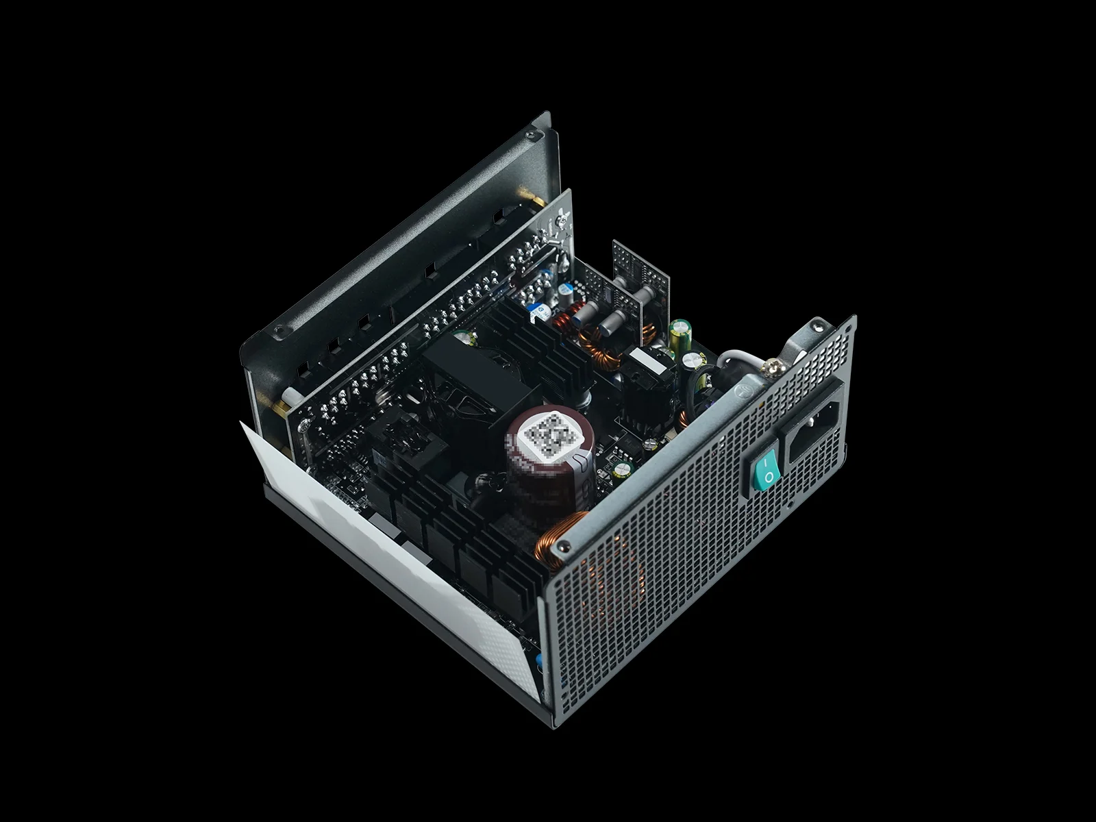 FUENTE DE PODER DEEPCOOL GAMER STORM PQ750G 80+ GOLD ATX 3.1 PCIE 5.1 - Imagen 8