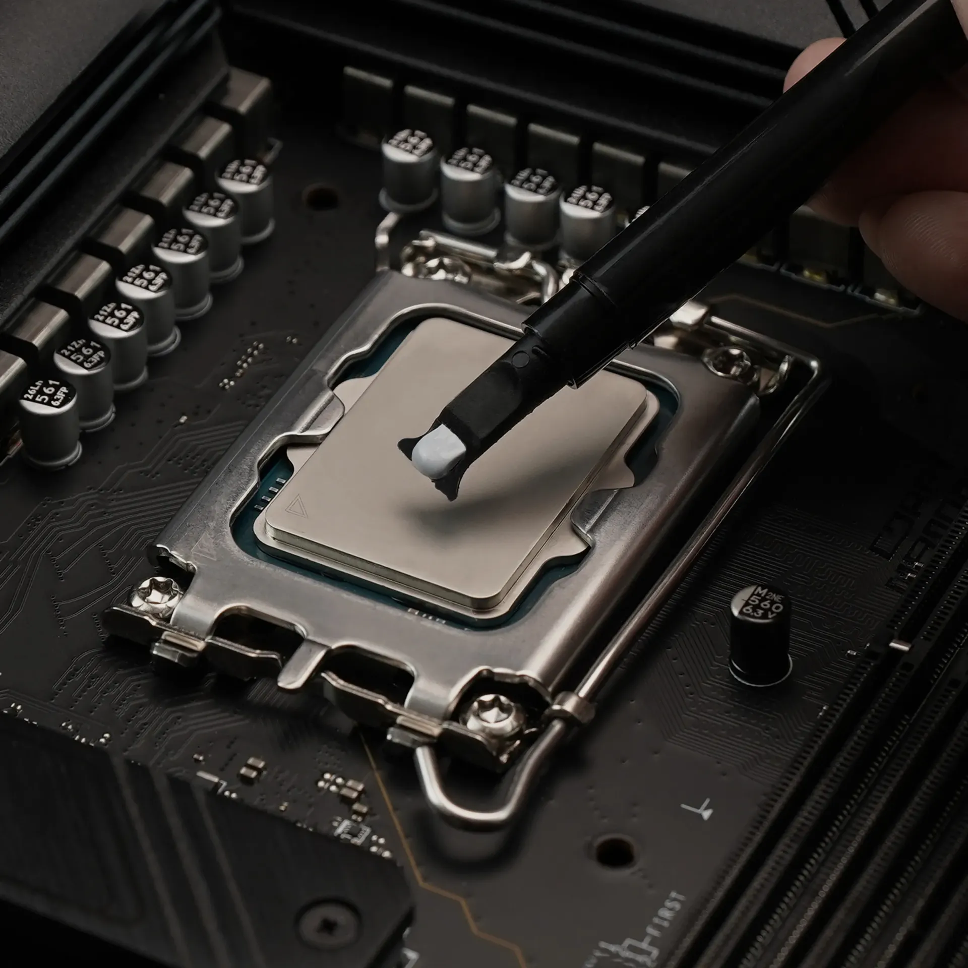 NomadaWare_pasta_termica_thermal_grizzly_kryonaut_5 (8)